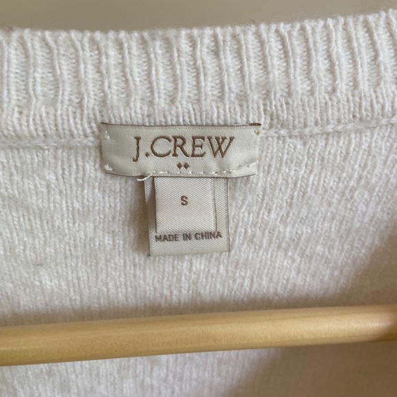 sweater - Picture 3 of 3